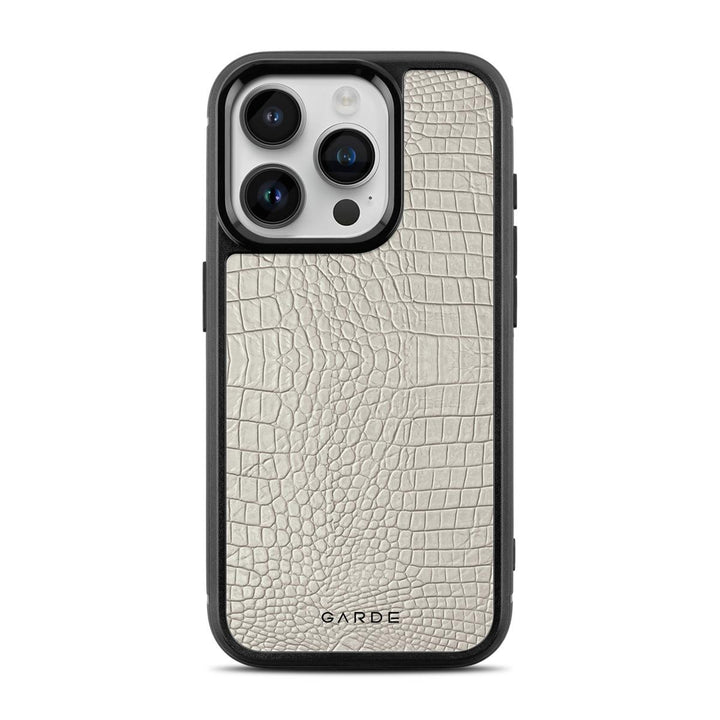 Cordelia Cream - iPhone 15 Pro